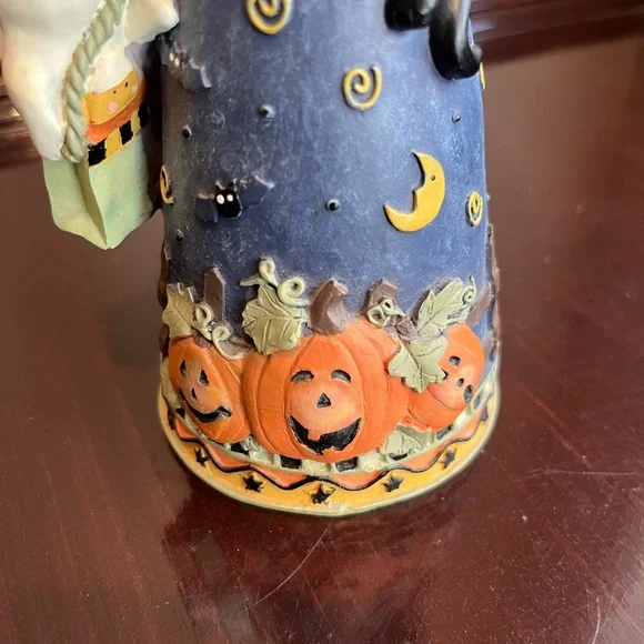 Hand-Painted Halloween Witch Figurine with Pumpkins and Ghost-Jim Shore Style - Picture 6 of 7